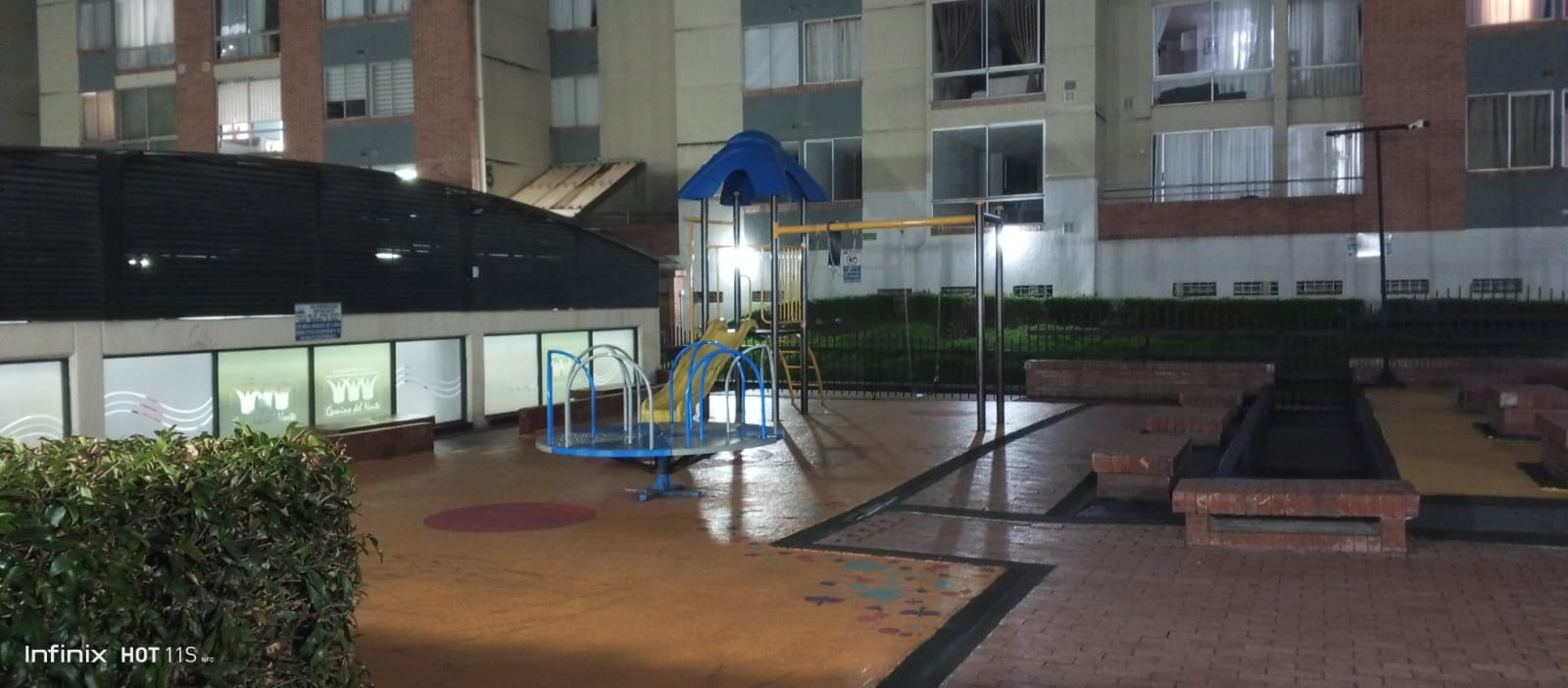 Apartamento en venta en Lagos De Torca, Bogotá · foto 2 de 16