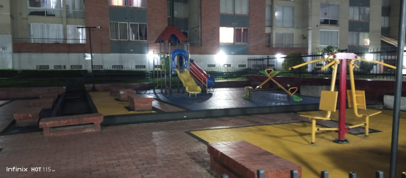 Apartamento en venta en Lagos De Torca, Bogotá · foto 3 de 16