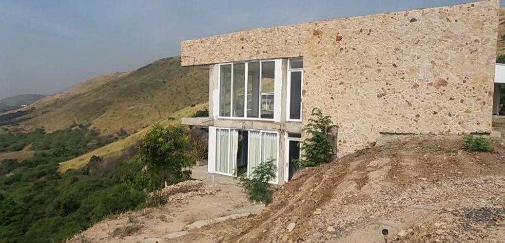 Casa de 5 alcobas en venta en Arroyohondo, Cali, 600 m² · foto 2 de 18