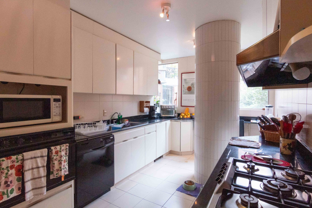 Apartamento en venta en Los Rosales, Bogotá · foto 13 de 24