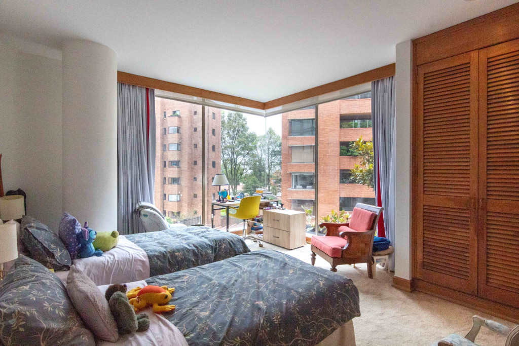 Apartamento en venta en Los Rosales, Bogotá · foto 15 de 24