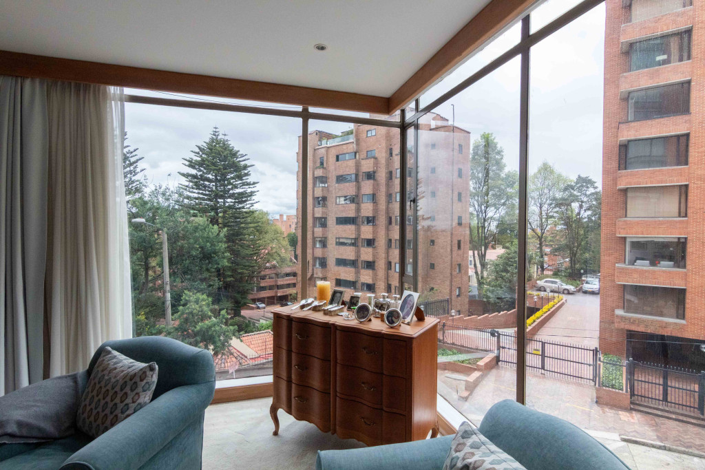 Apartamento en venta en Los Rosales, Bogotá · foto 21 de 24