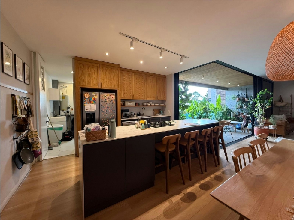 Apartamento en venta en El Poblado, Medellín 5