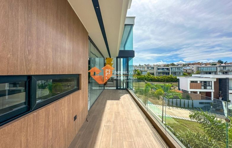 Casa de 4 alcobas en venta en Ruitoque Condominio, Piedecuesta, 730 m² · foto 20 de 24