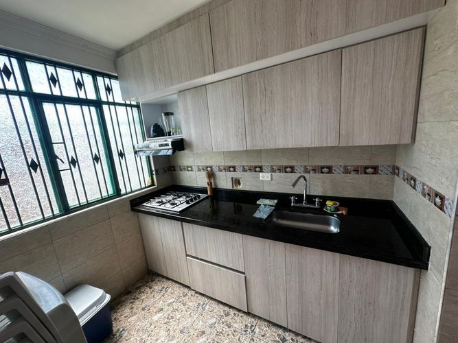 Casa de 2 alcobas en venta en Agua Blanca, Girardot, 138 m² · foto 10 de 11