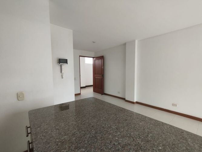 Apartamento de 2 alcobas en arriendo en Rionegro, 75 m² · foto 6 de 21