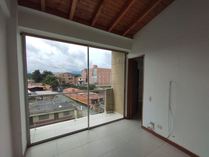 Apartamento de 2 alcobas en arriendo en Rionegro, 75 m² · foto 12 de 21