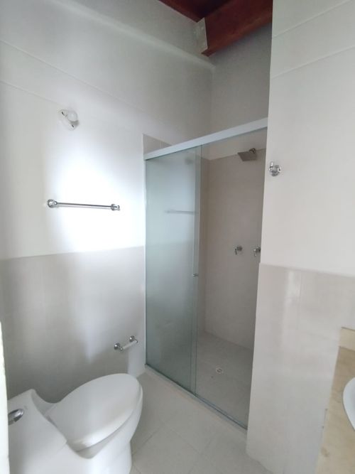 Apartamento de 2 alcobas en arriendo en Rionegro, 75 m² · foto 14 de 21