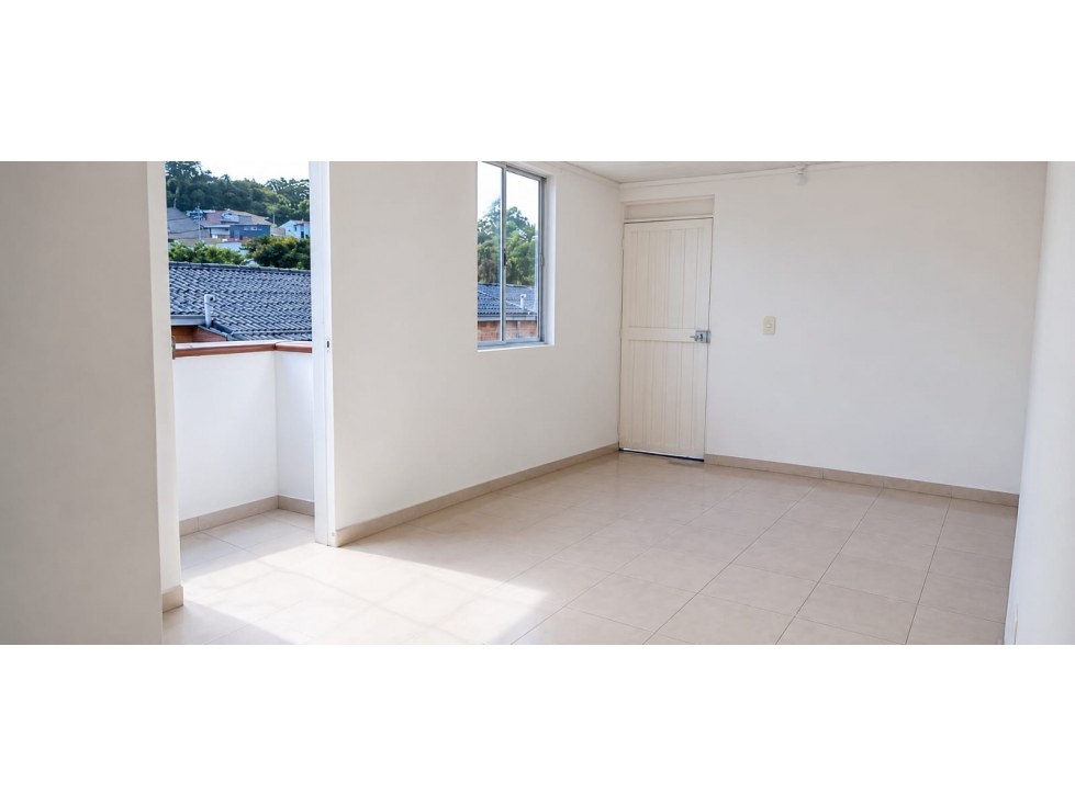 3BR Apartment in Alto del medio (74 m²) for Sale - 2