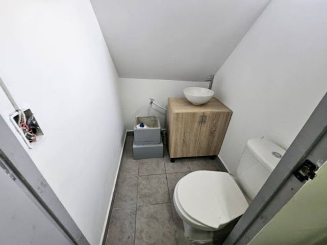 Local en arriendo en Castropol, Medellín, 70 m² · foto 10 de 19