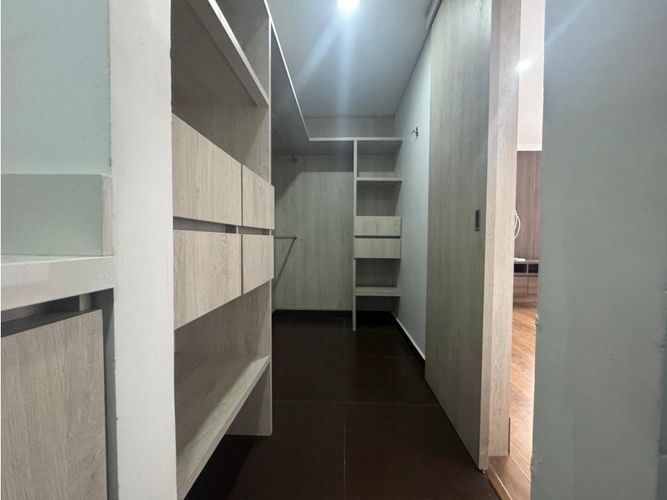 Apartamento de 3 alcobas en venta en Las Lomitas, Sabaneta, 104 m² · foto 7 de 12