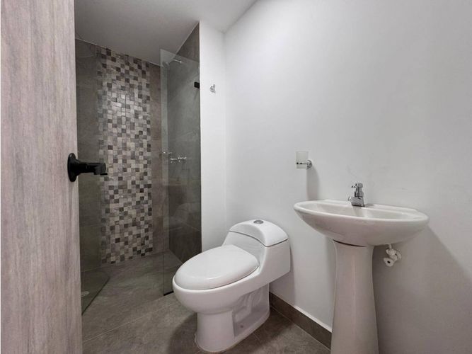 Apartaestudio en venta en Calle Larga, Sabaneta, 47 m² · foto 10 de 20