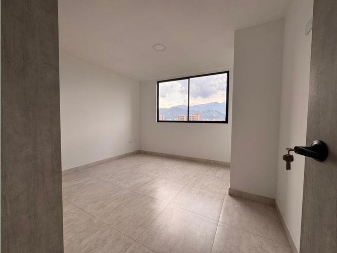 Apartaestudio en venta en Calle Larga, Sabaneta, 47 m² · foto 11 de 20