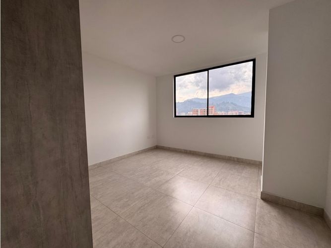 Apartaestudio en venta en Calle Larga, Sabaneta, 47 m² · foto 12 de 20