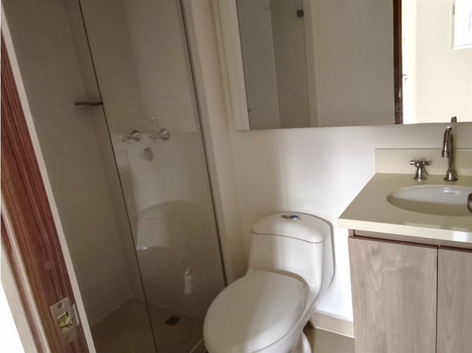 Apartamento de 3 alcobas en venta en Asdesillas, Sabaneta, 72 m² · foto 11 de 13