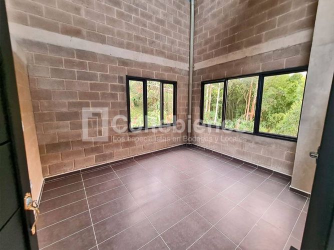 Bodega en arriendo en La Aldea, La Estrella, 441 m² · foto 7 de 20