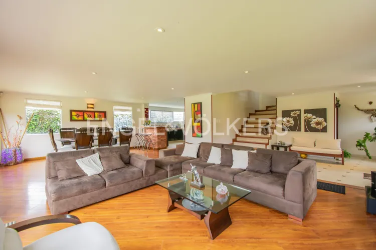 Casa de 5 alcobas en venta en Bojaca, Chía, 282 m² · foto 3 de 20