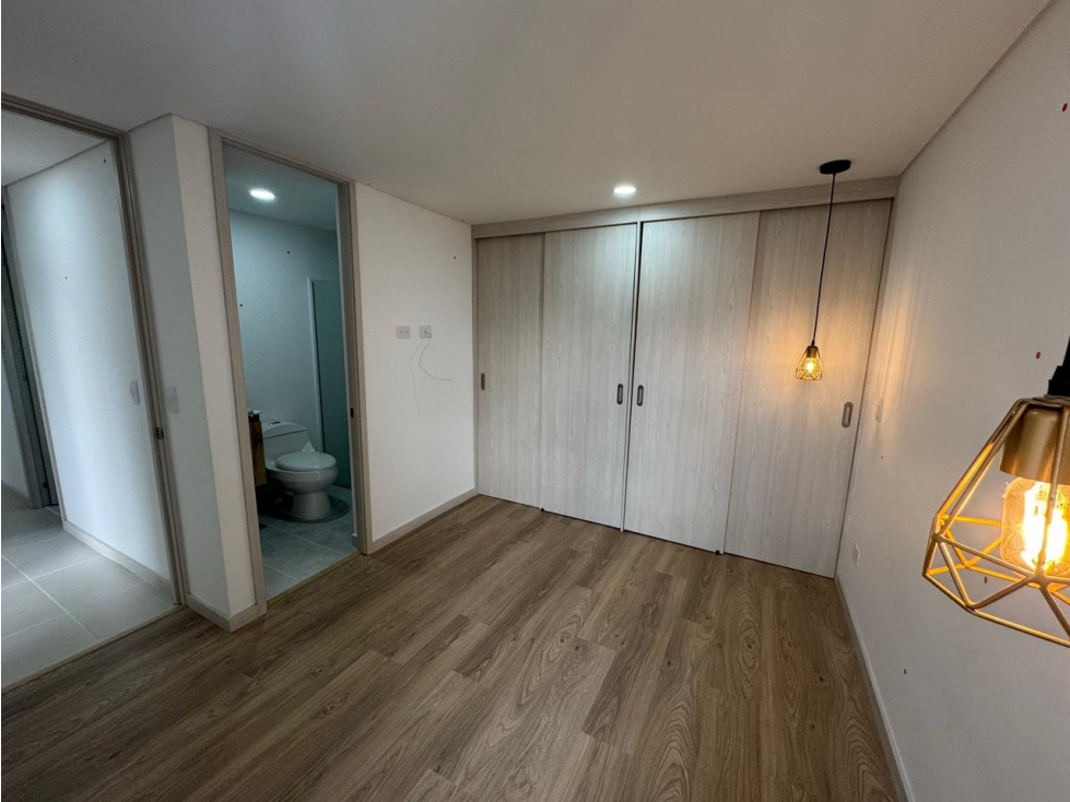 Apartamento en venta en Suramérica, Itagüí · foto 4 de 11