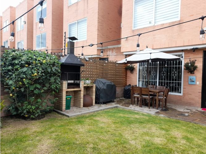 Casa de 3 alcobas en venta en Pueblo Viejo, Cota, 289 m² · foto 13 de 24