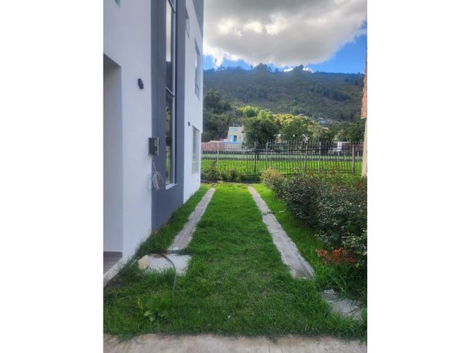 Casa de 4 alcobas en venta en La Moya, Cota, 165 m² · foto 5 de 24
