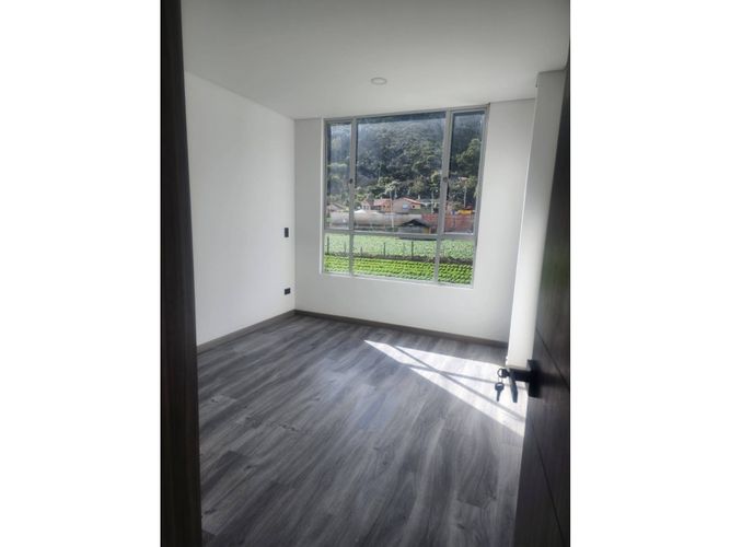 Casa de 4 alcobas en venta en La Moya, Cota, 165 m² · foto 15 de 24
