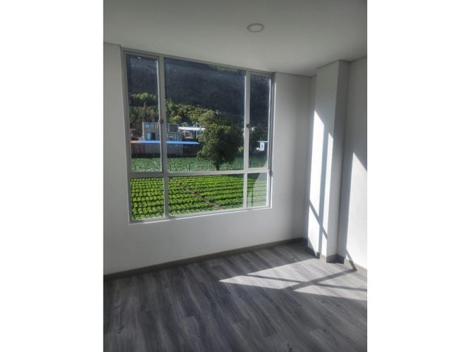 Casa de 4 alcobas en venta en La Moya, Cota, 165 m² · foto 16 de 24