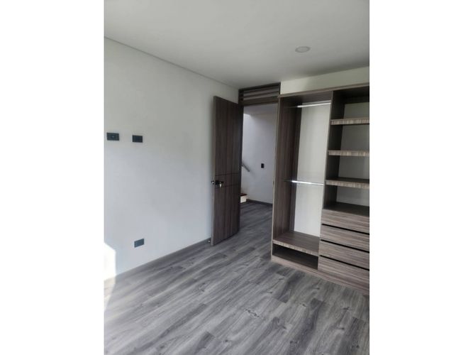 Casa de 4 alcobas en venta en La Moya, Cota, 165 m² · foto 19 de 24