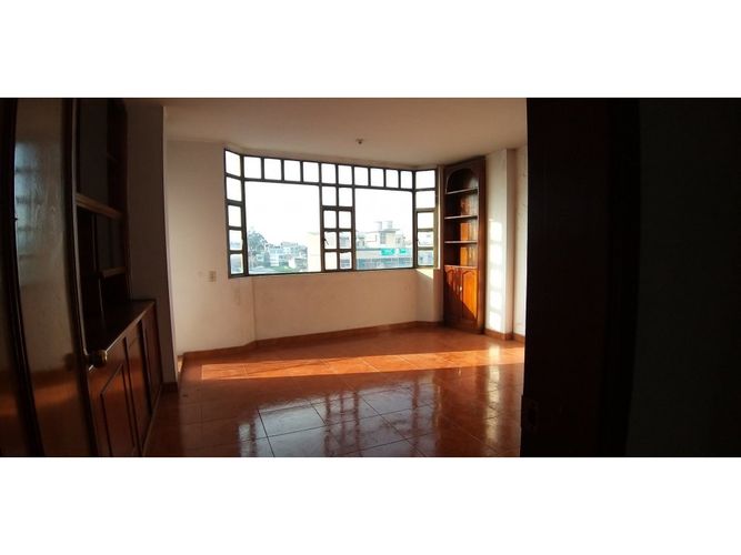 Casa de 6 alcobas en venta en Bellisca, Funza, 570 m² · foto 23 de 24