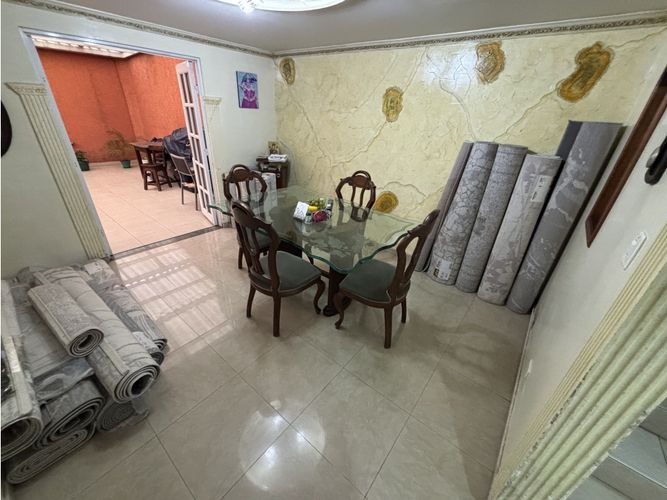 Casa de 3 alcobas en venta en Alferez Real, Bogotá, 155 m² · foto 10 de 21