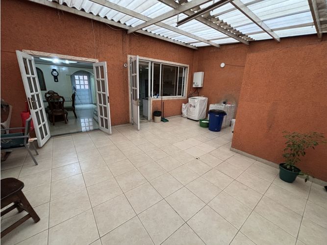 Casa de 3 alcobas en venta en Alferez Real, Bogotá, 155 m² · foto 14 de 21