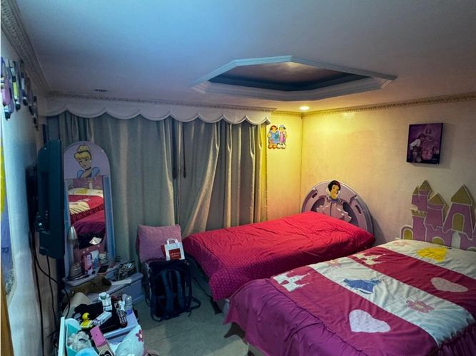 Casa de 3 alcobas en venta en Alferez Real, Bogotá, 155 m² · foto 17 de 21