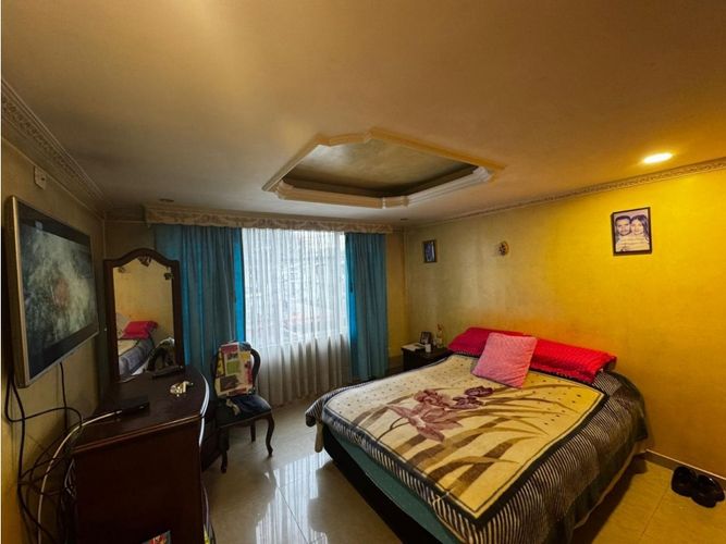 Casa de 3 alcobas en venta en Alferez Real, Bogotá, 155 m² · foto 19 de 21
