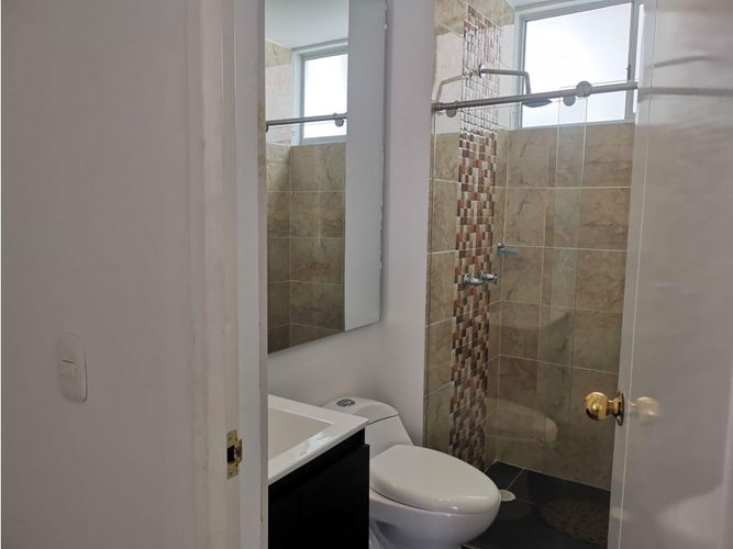 Apartamento de 3 alcobas en venta en Aqualina Orange, Girardot, 85 m² · foto 12 de 24