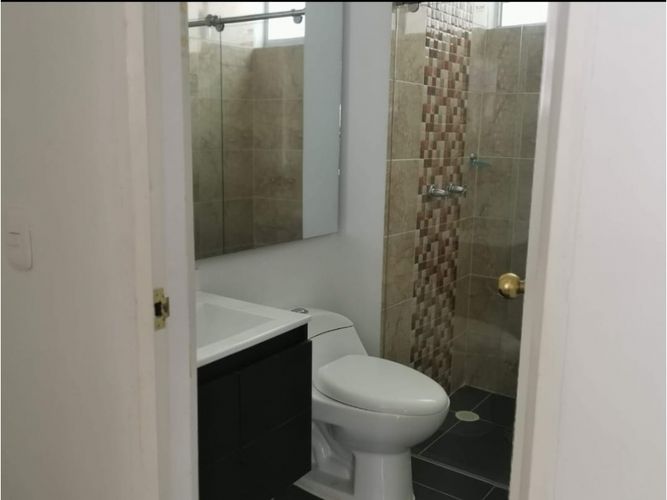 Apartamento de 3 alcobas en venta en Aqualina Orange, Girardot, 85 m² · foto 19 de 24