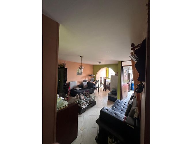 Casa de 4 alcobas en venta en La Estancia, Bogotá, 284 m² · foto 10 de 11