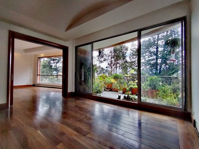 Apartamento en venta en Cerros De Suba, Bogotá · foto 2 de 17
