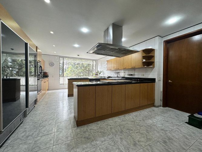 Apartamento en venta en Cerros De Suba, Bogotá · foto 7 de 17