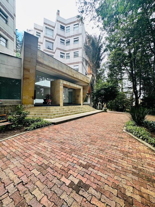Apartamento en venta en Cerros De Suba, Bogotá · foto 14 de 17