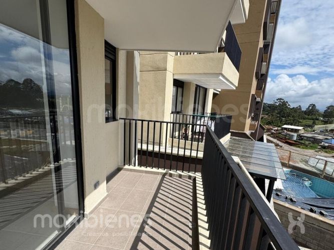 Apartamento de 3 alcobas en venta en Llano Grande, Rionegro, 74 m² · foto 7 de 14
