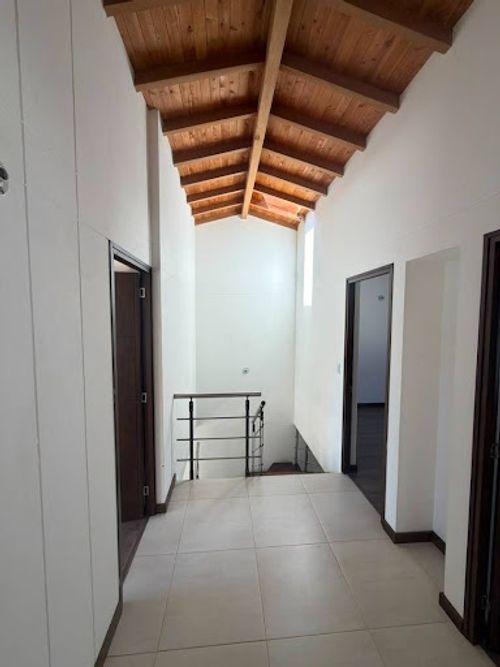 Casa de 3 alcobas en venta en La Ceja, 125 m² · foto 9 de 18