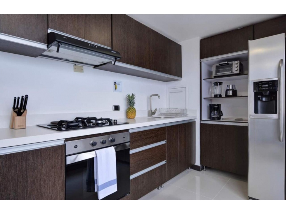 Apartamento en venta en El Poblado, Medellín 3