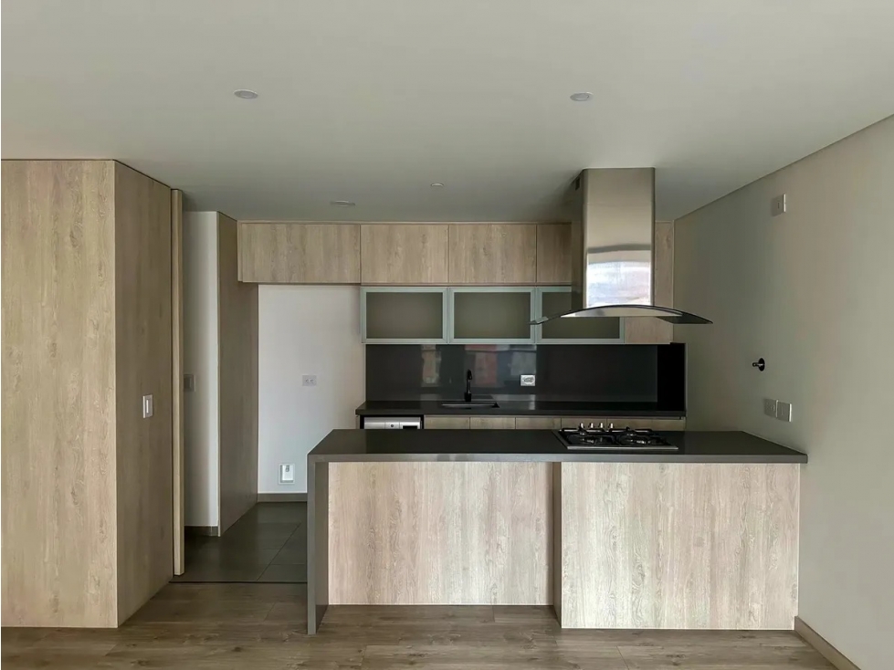 Apartamento en venta en El Poblado, Medellín 2