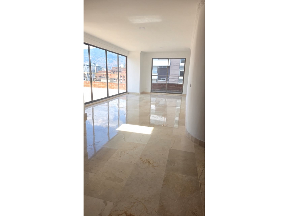 Apartamento en venta en Conquistadores, Medellín 2