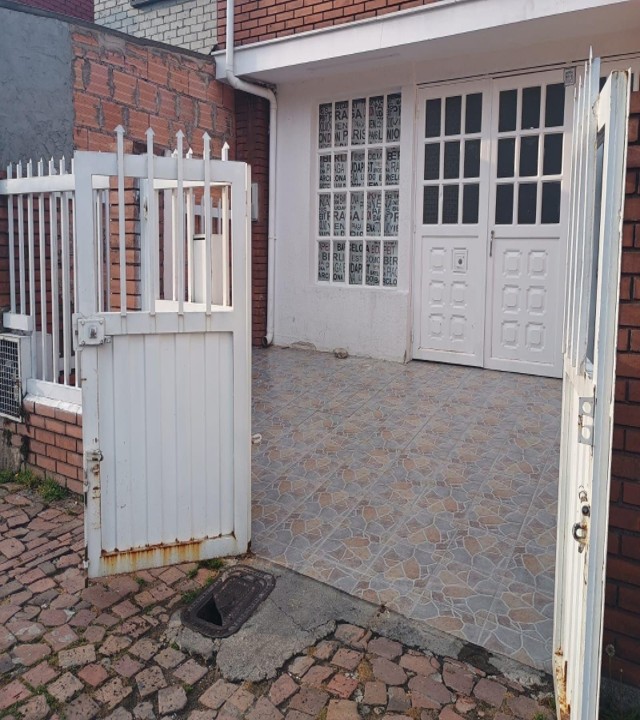 Casa en venta en Paris Gaitan, Bogotá · foto 2 de 19
