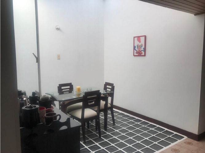 Casa de 6 alcobas en venta en Ponderosa, Bogotá, 280 m² · foto 9 de 21