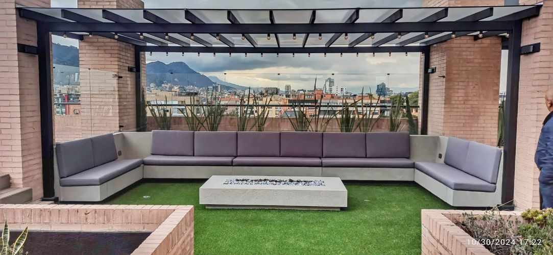 Apartaestudio en venta en Santa Barbara Central, Bogotá, 42 m² · foto 5 de 10