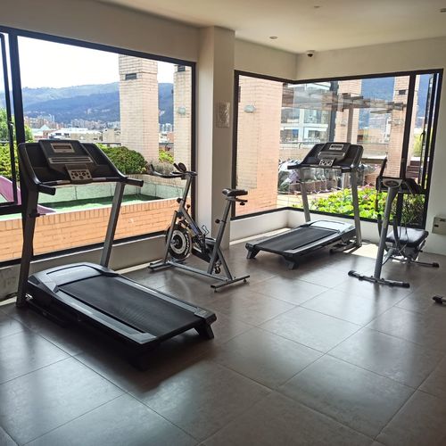 Apartaestudio en venta en Santa Barbara Central, Bogotá, 42 m² · foto 10 de 10