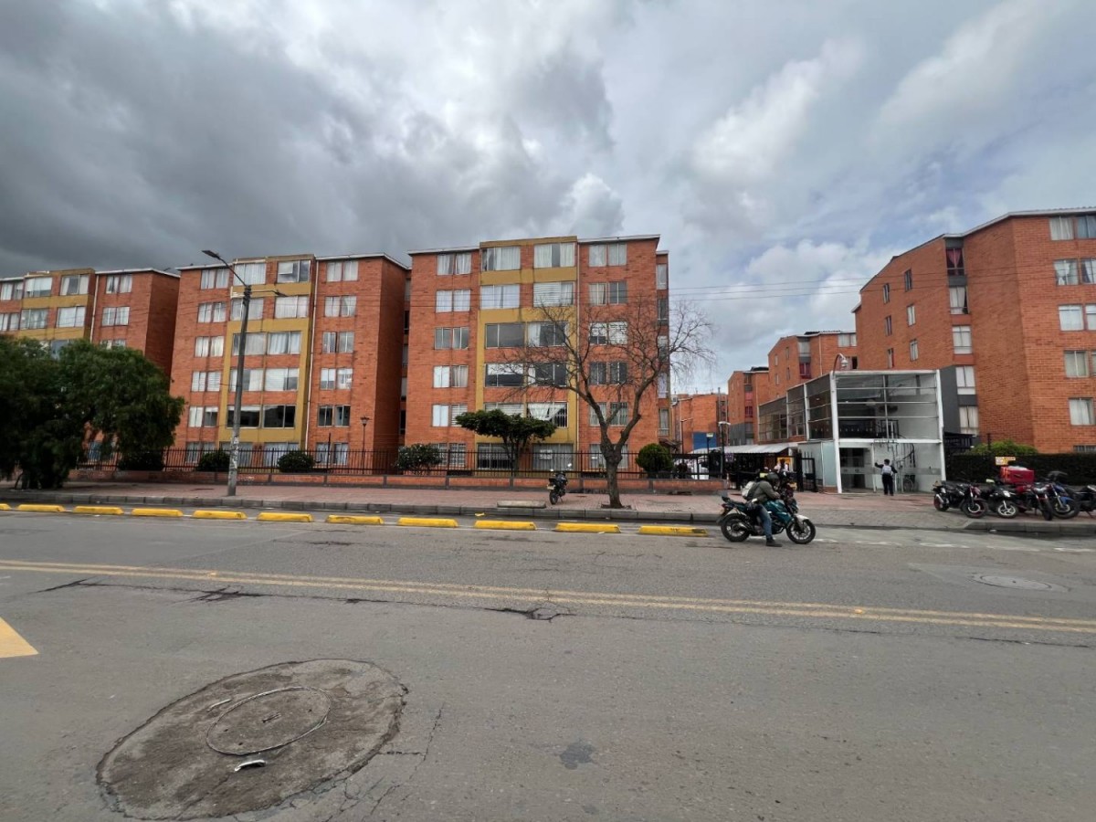 Apartamento en venta en El Tintal, Bogotá · foto 2 de 24