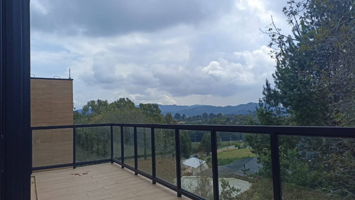 Apartamento en venta en Las Palmas, Envigado · foto 3 de 23