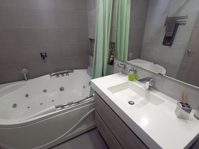 Apartamento de 1 alcoba en arriendo en Las Acacias, Medellín, 70 m² · foto 9 de 18
